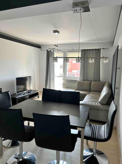 Piekny Apartament Blisko Malty Z Garazem Διαμέρισμα Πόζναν Εξωτερικό φωτογραφία